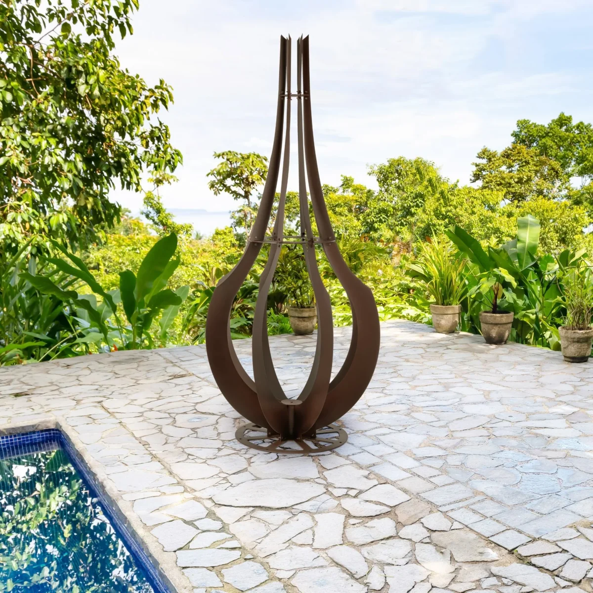 H Potter Lexington Sculptural Metal Garden Trellis - Freestanding Yard Art - Image 2